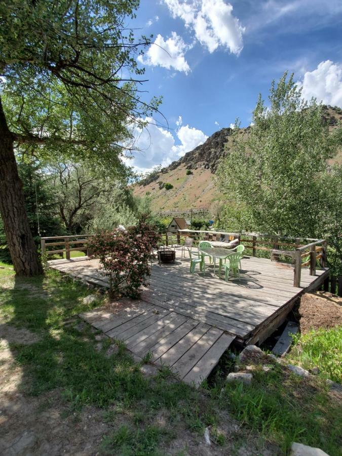 Bristol Cabins Lava Hot Springs Exterior photo